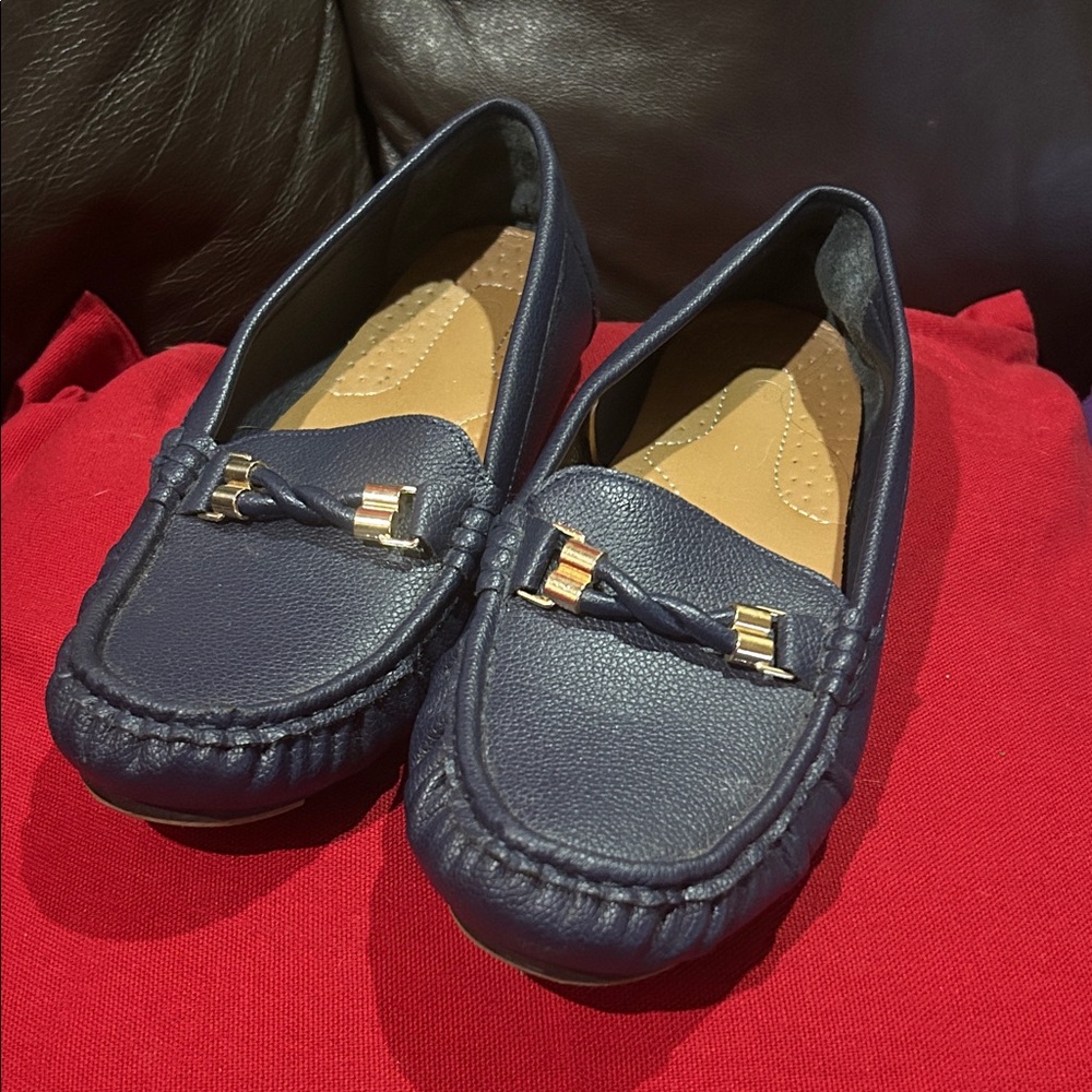 ‼️Final sale ‼️Mocasin women shoes size 8